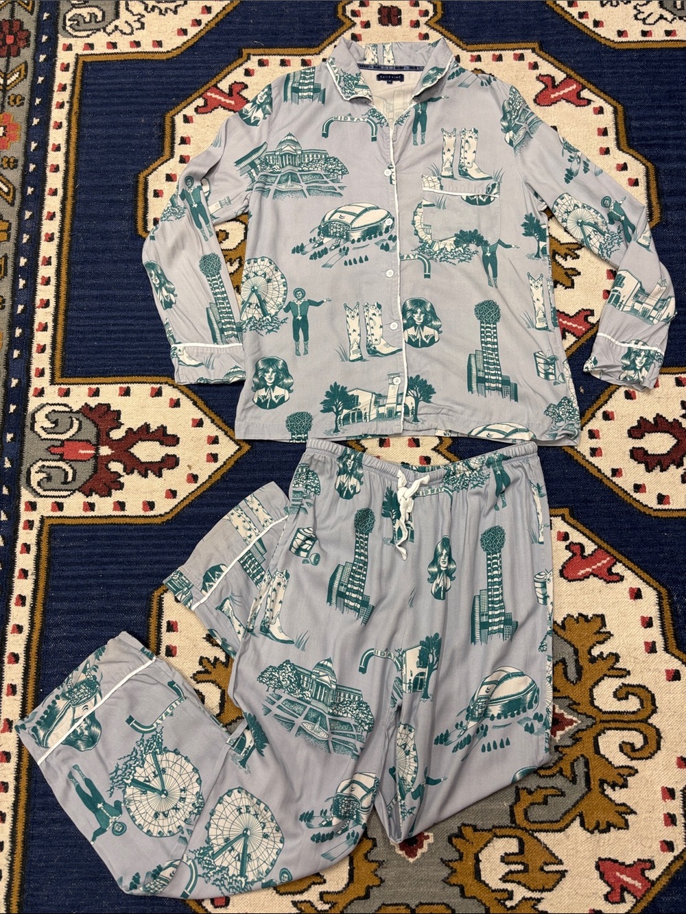 Katie Kime Dallas Toile Pajama Set Medium